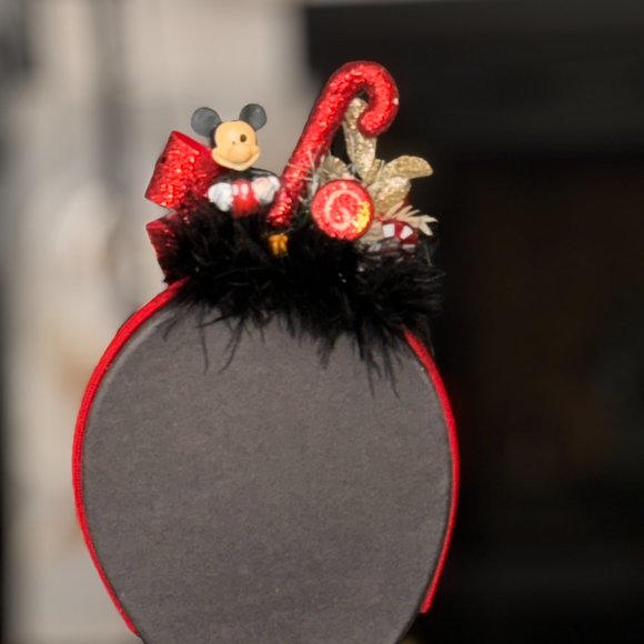 Disney Christmas 2025 Lil Rin Rin Plush Badge Red New